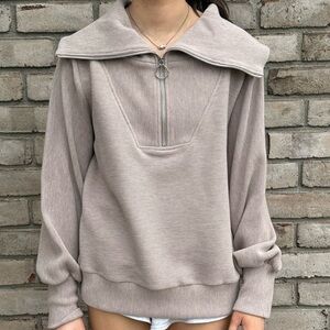 Varley Vine Top.  Size Medium exc condition!